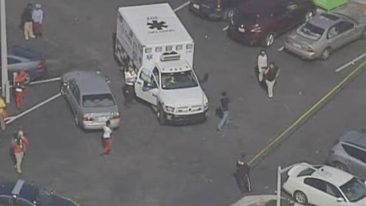 Shopping Mall | అమెరికా షాపింగ్‌ మాల్‌లో కాల్పులు.. ముగ్గురు యువకులు మృతి