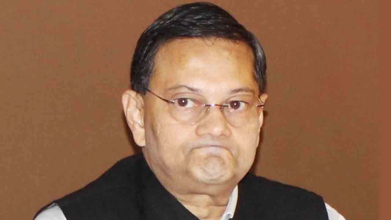 బీజేపీకి నేతాజీ మనుమడు రాజీనామా