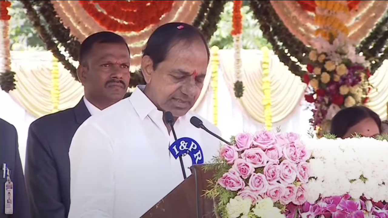 CM KCR |  దళితజాతి సమగ్ర అభ్యుదయం కోసం దళిత బంధు: సీఎం కేసీఆర్‌