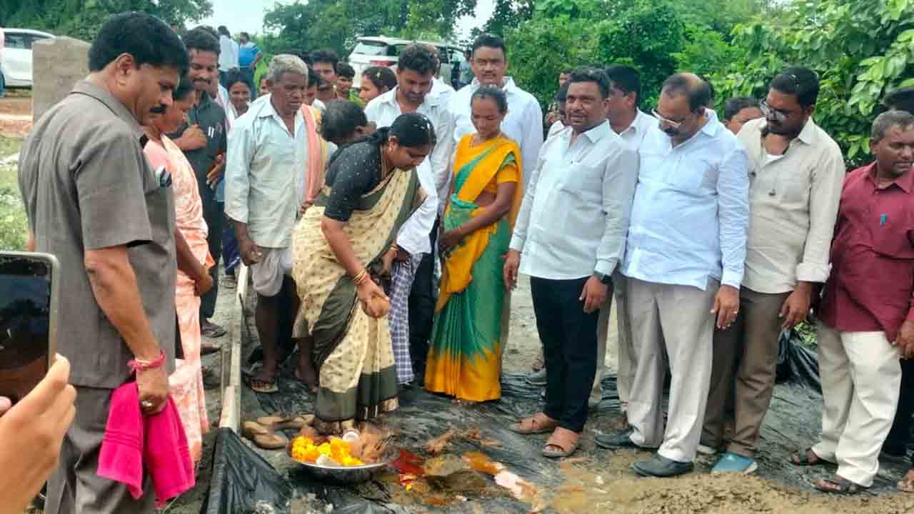తెలంగాణలోనే తండాలు, గూడేలకు గుర్తింపు