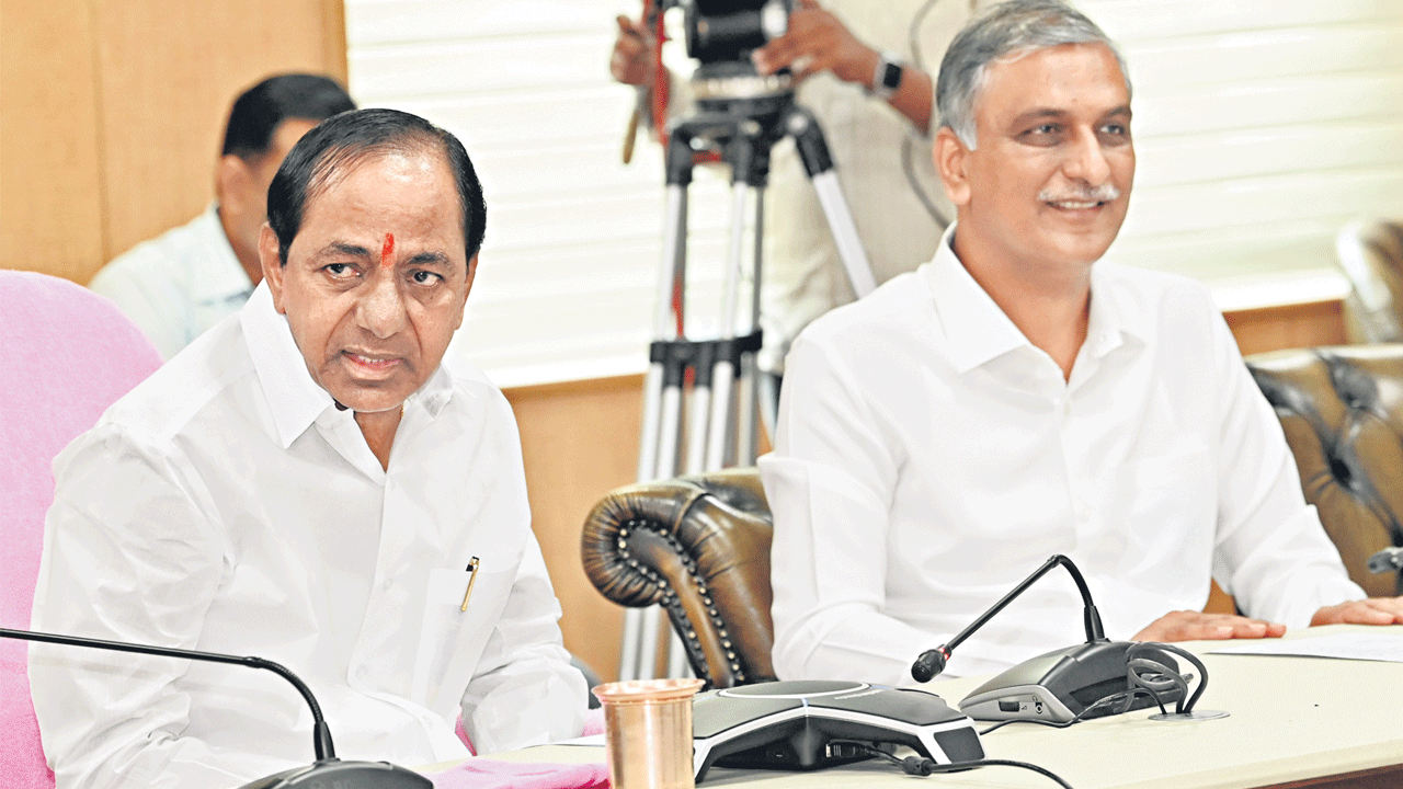 ఉన్నత విద్య.. ఊరికకొచ్చిన వేళ..