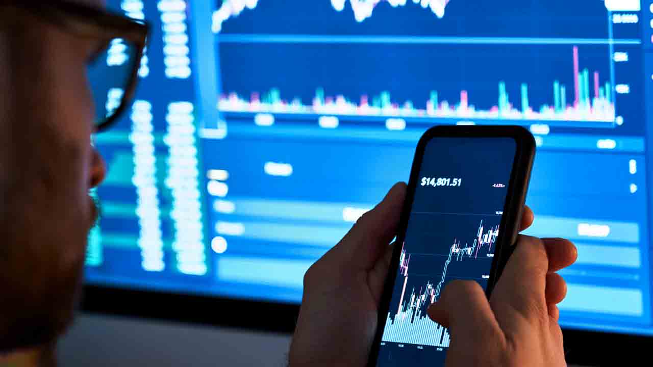 Demat Accounts | లాభాలతో ఆకర్షణీయంగా స్టాక్స్.. భారీగా పెరిగిన డీమ్యాట్ అకౌంట్స్..!