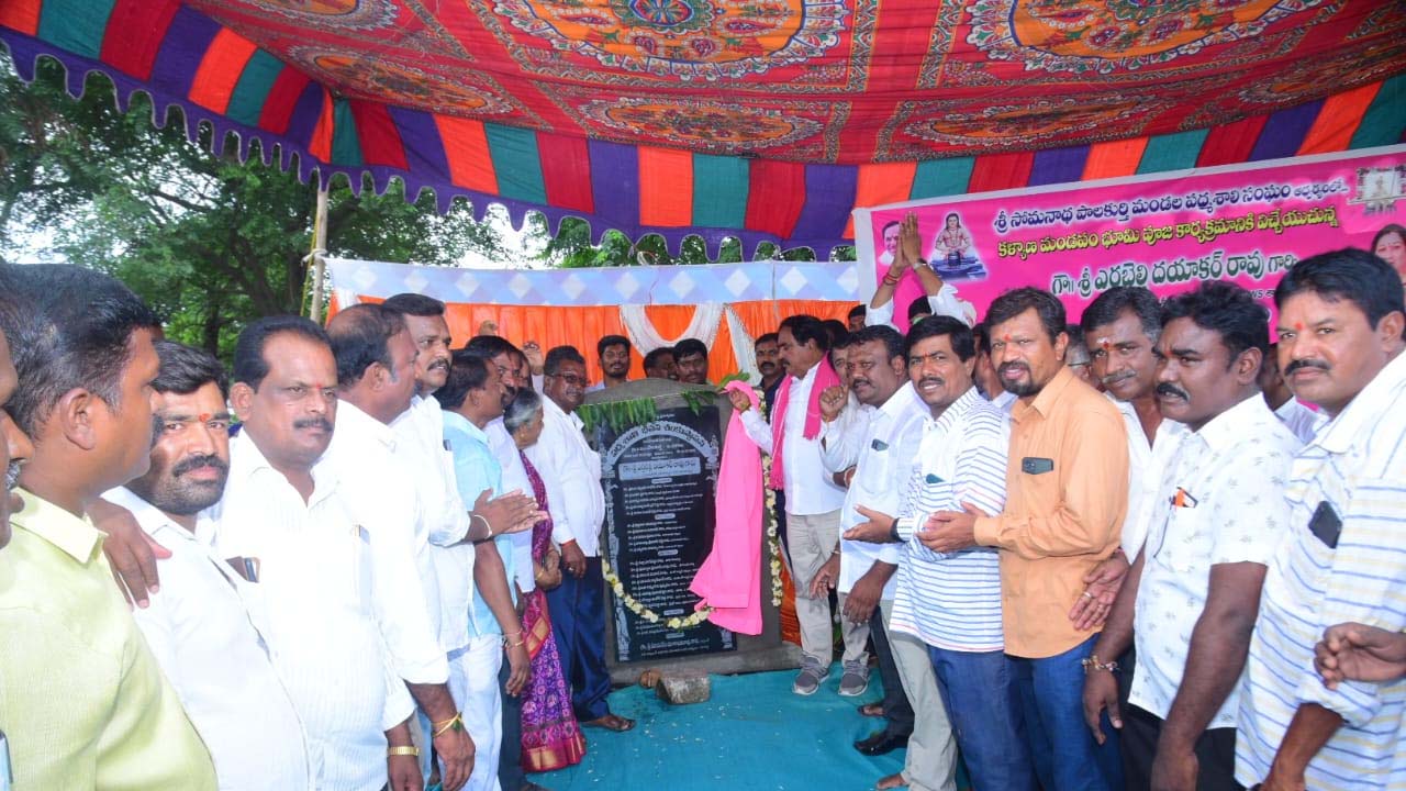 Minister Dayakar Rao | నేతన్నలకు గౌరవం కల్పించిన ఘనత సీఎం కేసీఆర్‌దే : మంత్రి దయాకర్‌రావు