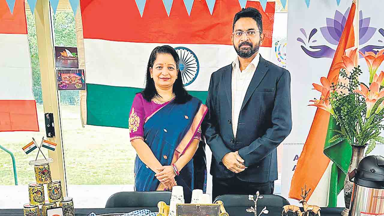 Sandhya reddy |  ఆస్ట్రేలియాలో డిప్యూటీ మేయర్‌గా సంధ్యారెడ్డి.. తొలి భారత సంతతి మహిళగా రికార్డు