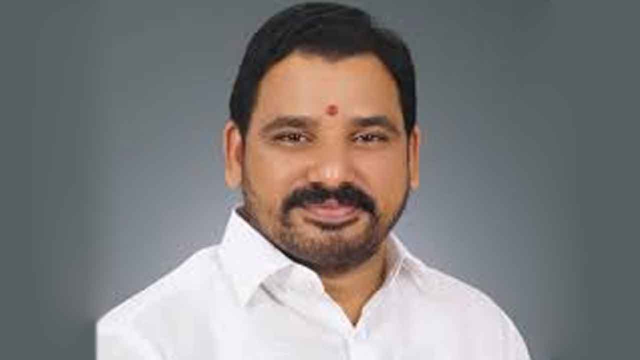 ‘దివ్యాంగ ఉద్యోగుల సమస్యలు పరిష్కరించాలి’