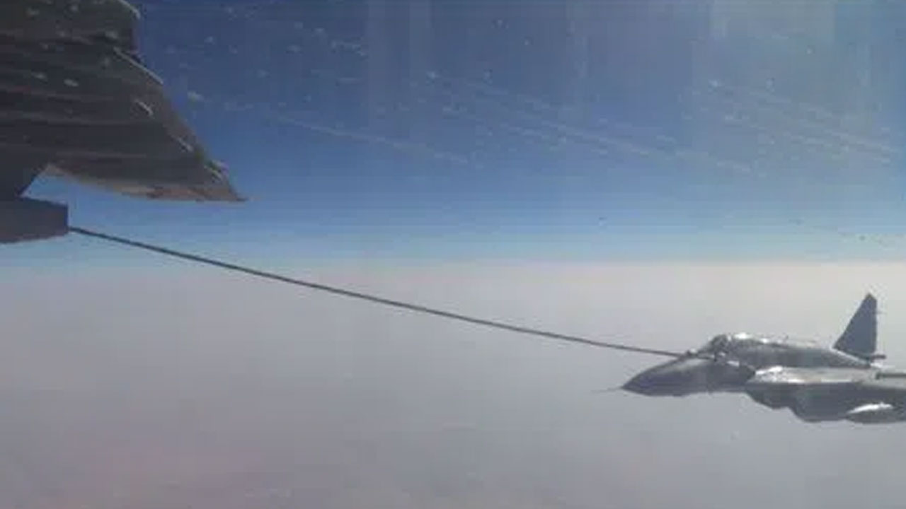 Ex Bright Star 23: ఈజిప్టు యుద్ధ విమానాల‌కు ఐఏఎఫ్‌ ఐఎల్‌-78 ట్యాంక‌ర్‌తో రీఫుయ‌లింగ్‌.. వీడియో