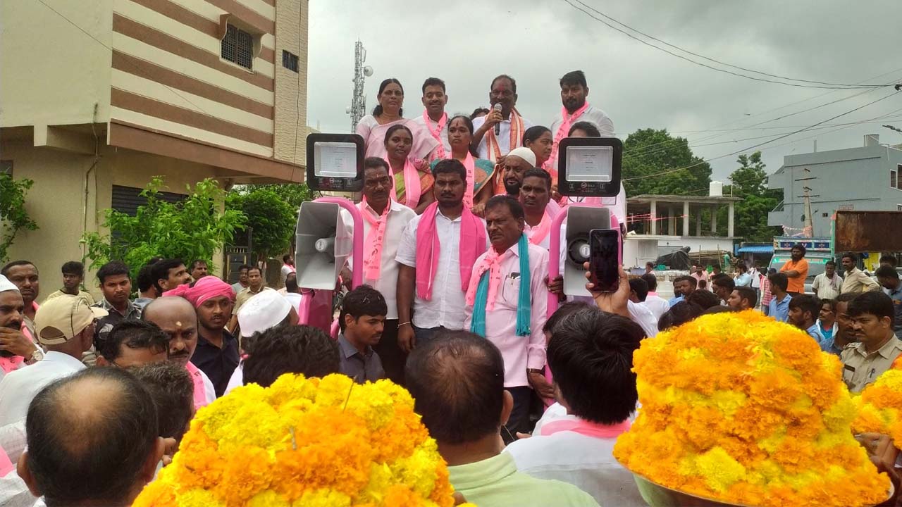 Minister Koppula Eshwar | కాంగ్రెస్‌, బీజేపీ బోగస్‌ మాటలు నమ్మి కష్టాల పాలుకావొద్దు : మంత్రి కొప్పుల