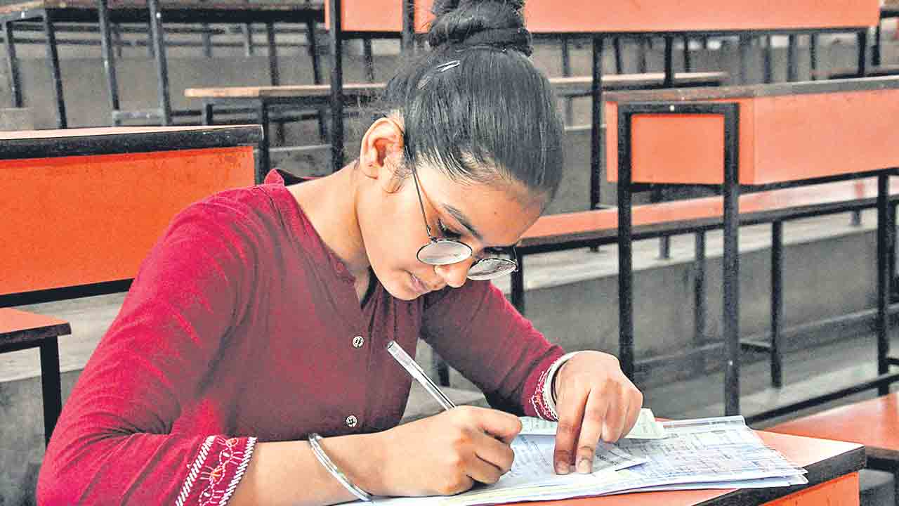 20 నుంచి ఎడ్‌సెట్‌, పీఈసెట్‌ వెబ్‌కౌన్సెలింగ్‌