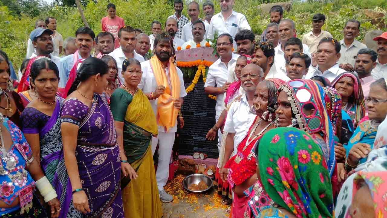 ‘పీఆర్‌ఎల్‌ఐ’కి జాతీయ హోదా ఇవ్వాలి