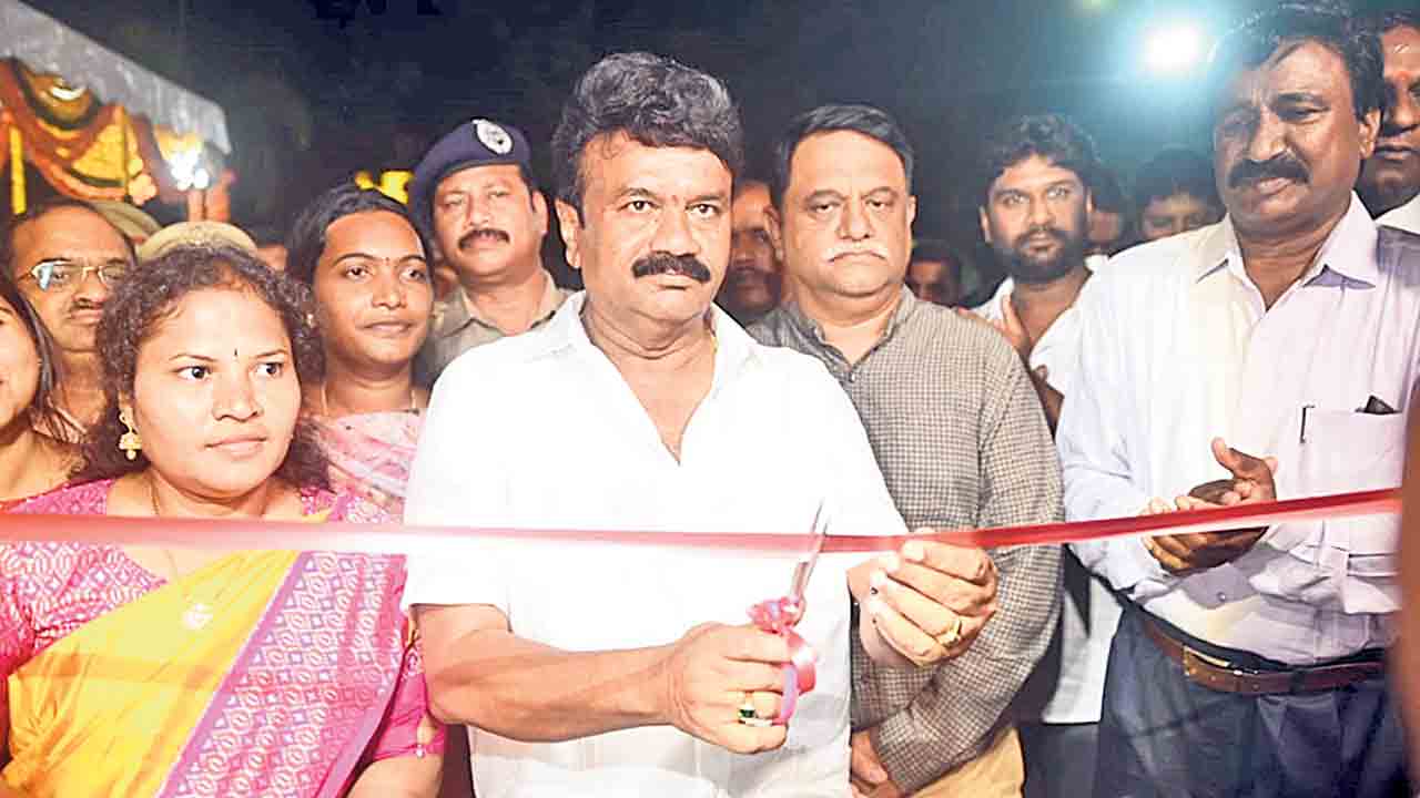 సాగర్‌కు సరికొత్త అందం లేక్‌ఫ్రంట్‌ పార్కు