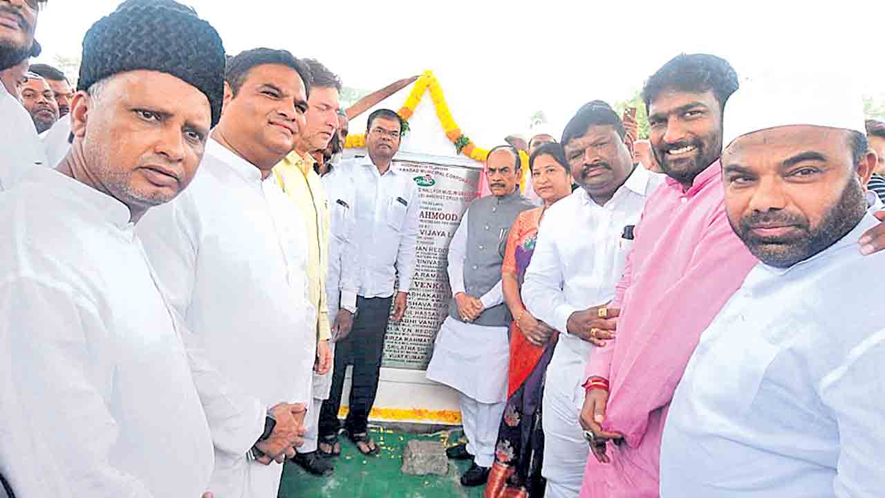 బీఆర్‌ఎస్‌తోనే ముస్లింల సంక్షేమం