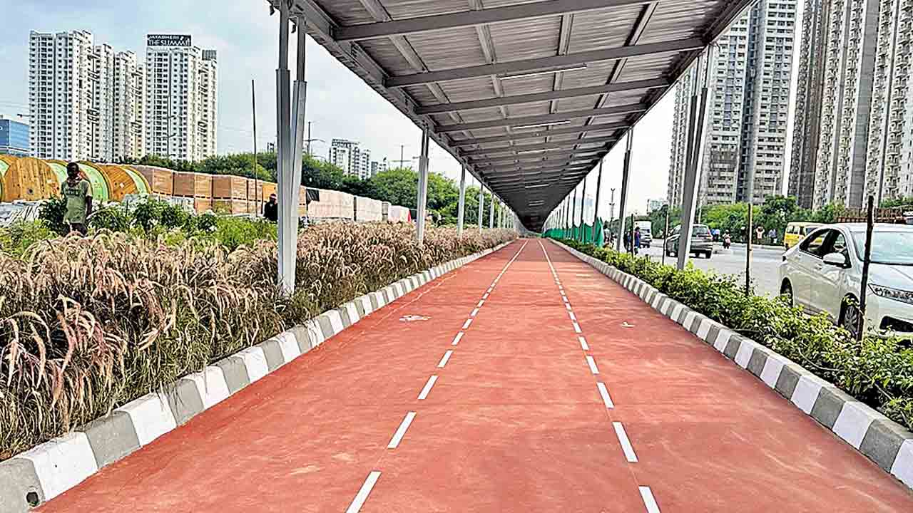 ఓఆర్‌ఆర్‌ సైకిల్‌ ట్రాక్‌ నిర్వహణ ప్రైవేటుకు..రూ.9.24 కోట్లతో ప్రతిపాదనలు సిద్ధం