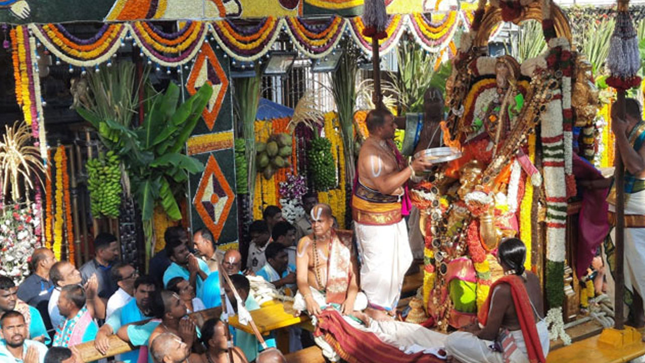 Tirumala | హనుమంత వాహనంపై భక్తులకు దర్శనమిచ్చిన మలయప్ప స్వామి