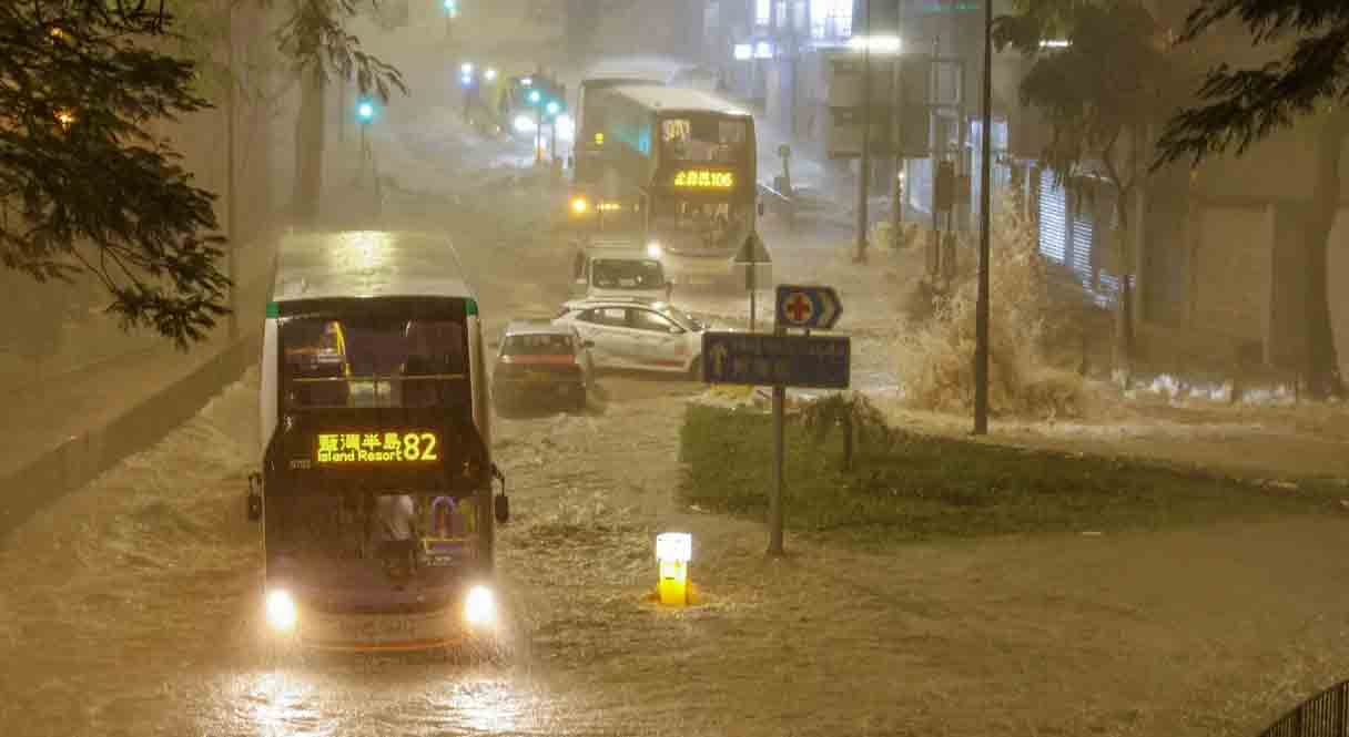Hong Kong | హాంకాంగ్‌లో కుంభవృష్టి.. 140 ఏళ్ల రికార్డు బద్దలు