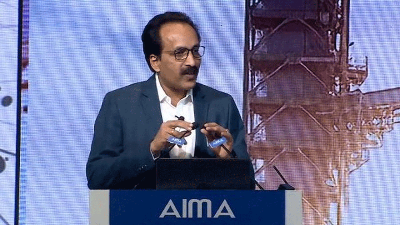 ISRO Chief | రాకెట్లు, శాటిలైట్లే కాదు..అంత‌రిక్షంలో అపార అవ‌కాశాలు : ఇస్రో చీఫ్‌