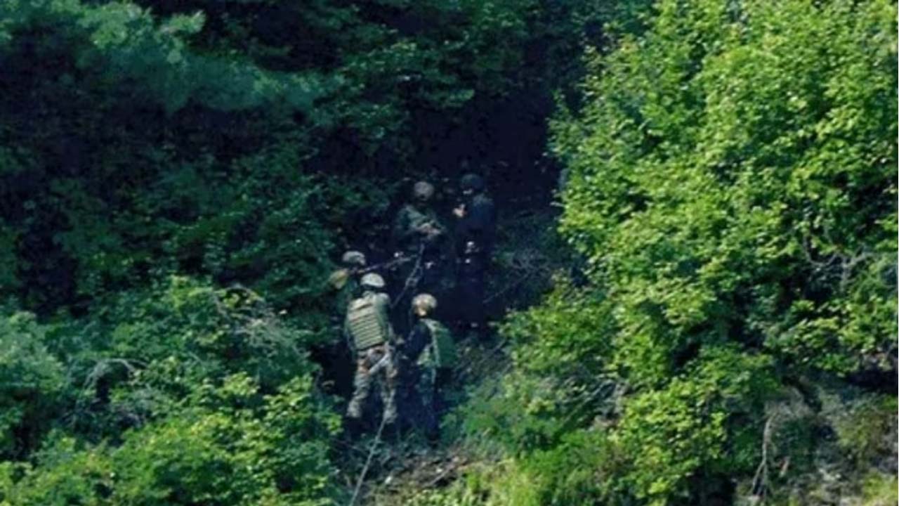 Anantnag Encounter | అనంత్‌నాగ్‌లో కొనసాగుతున్న సెర్చ్‌ ఆపరేషన్‌..! ఉగ్రవాదులు గెరిల్లా యుద్ధ వ్యూహాలు అవలంభిస్తున్నారనంటూ డీజీపీ..!