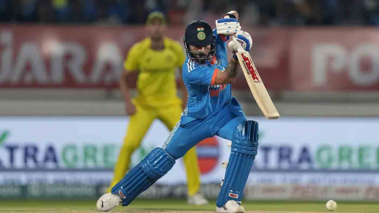 Team India Vs Australia | హాఫ్ సెంచరీ పూర్తి చేసుకున్న కోహ్లీ