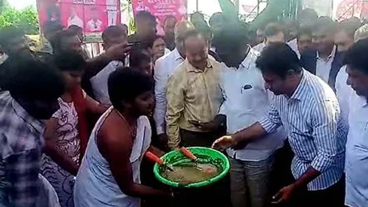 Minister KTR | ఖమ్మం జిల్లాలో మంత్రి కేటీఆర్‌ పర్యటన.. కొణిజర్లలో ఆయిల్‌పామ్‌ ఫ్యాక్టరీకి శంకుస్థాపన