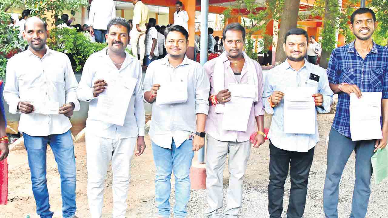 పథకాలు ఫుల్‌ ప్రతిపక్షాలు డల్‌