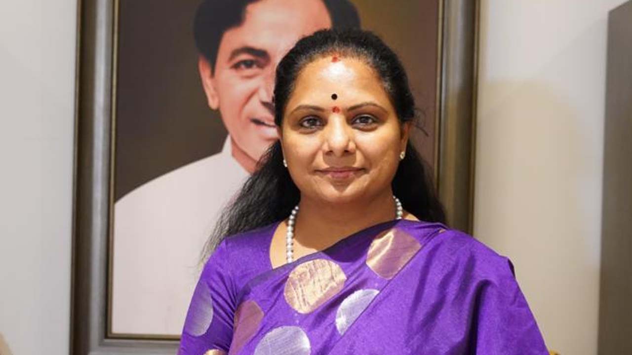 MLC Kavitha | గతేడాదిన్నరగా నేషనల్‌ హెరాల్డ్‌ ఈడీ హెరాల్డ్‌ కేసు ఏమైంది..? నిలదీసిన ఎమ్మెల్సీ కవిత