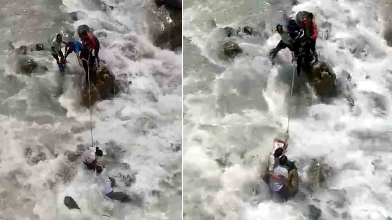 Kedarnath Pilgrim | సెల్ఫీ తీసుకుంటూ నదిలో పడిపోయిన యువకుడు.. ఎలా రక్షించారో చూడండి.. Video
