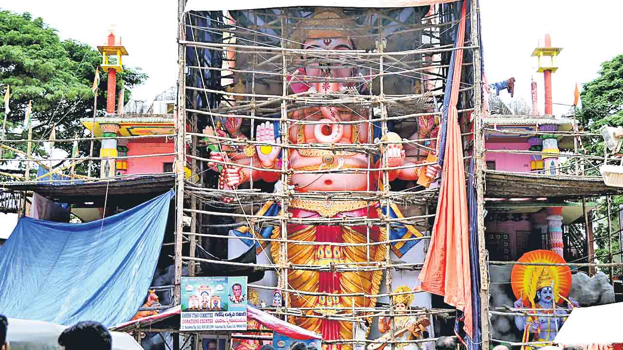 69 సంవ‌త్స‌రాలు.. 63 అడుగులు