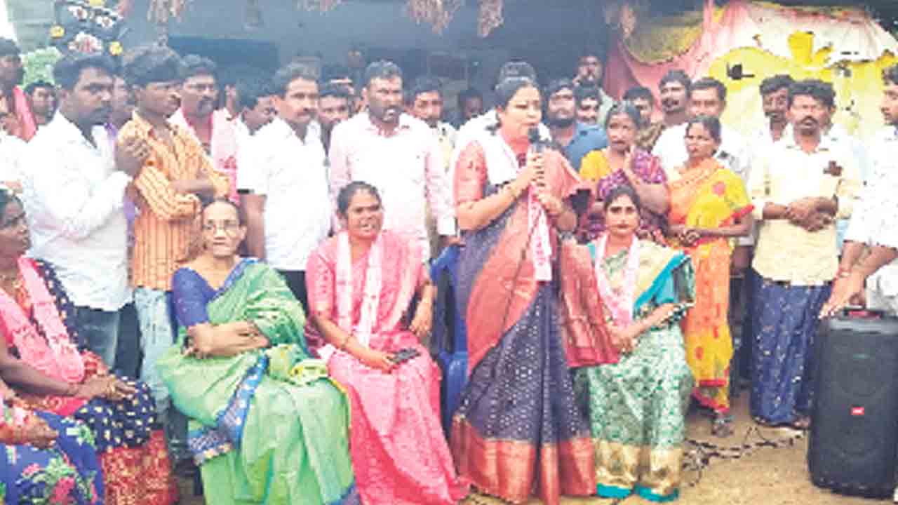 రాష్ట్రంలో విపక్షాల అడ్రస్‌ గల్లంతు