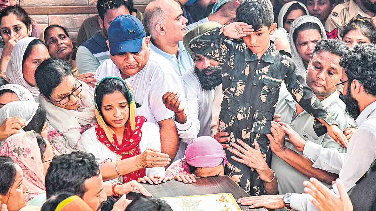 మరో జవాన్‌ వీరమరణం