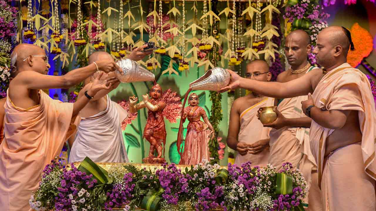 వైభవంగా శ్రీకృష్ణ జన్మాష్టమి