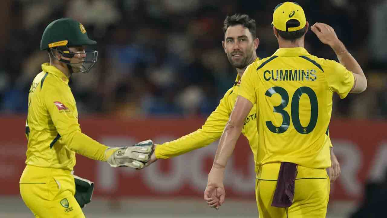 Team India Vs Australia | మ్యాక్స్‌వెల్ చేతికి చిక్కిన రోహిత్.. టీం ఇండియా @ 151/2