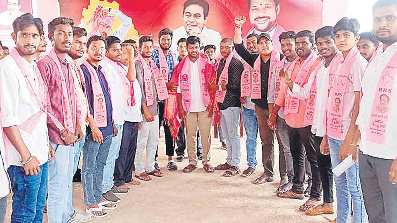 కేసీఆర్‌తోనే పురోభివృద్ధి