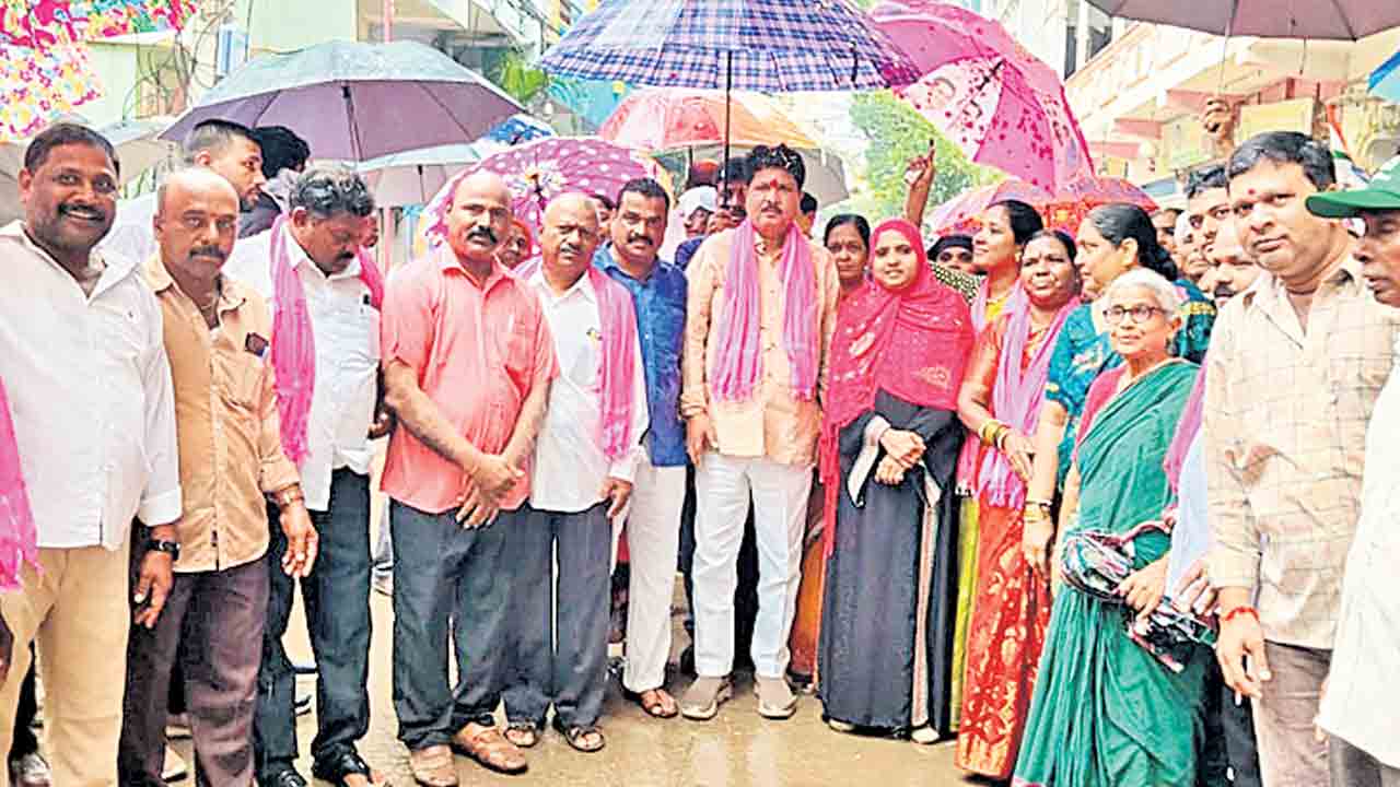 అభివృద్ధిలో అల్లాపూర్‌ నంబర్‌వన్‌