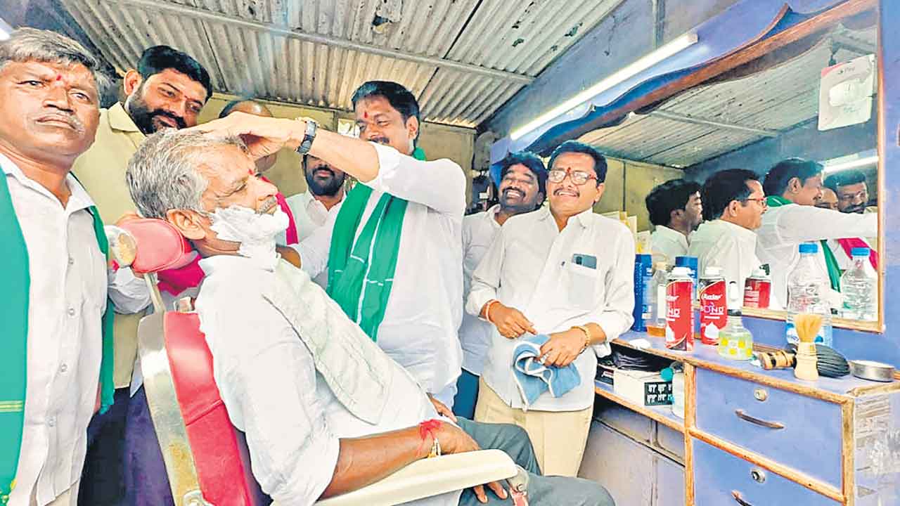 పదేండ్ల ప్రజాప్రస్థానానికి నీరా‘జనం’