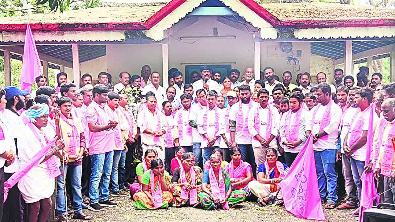 చీకటి పాలన సాగించాలనుకుంటే మాజీ ఎమ్మెల్యేలు రిటైర్‌మెంట్‌ తీసుకోవాలి : ఎమ్మెల్యే పెద్ది సుదర్శన్‌రెడ్డి