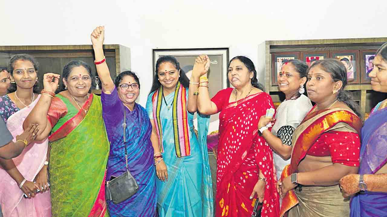 బిల్లు ఆమోదం కవితమ్మ చొరవే..