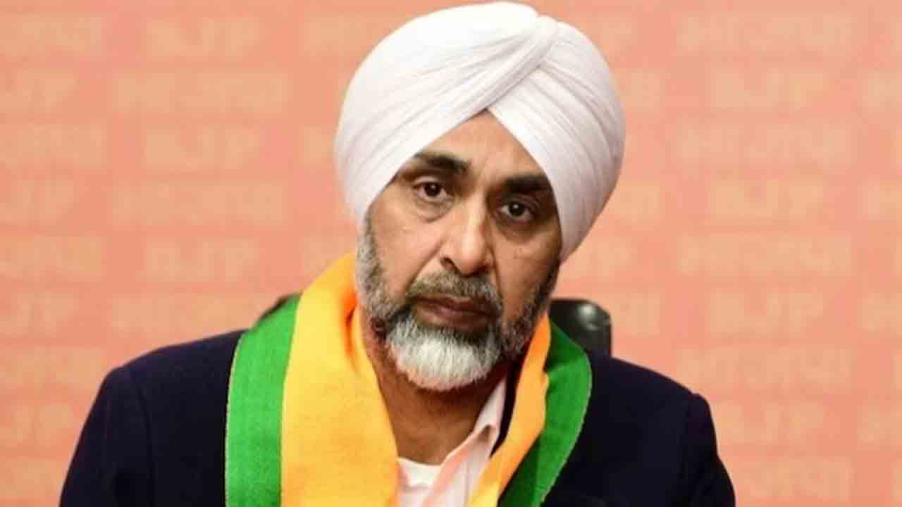 Manpreet Singh Badal | ఆస్తి కొనుగోలు కేసులో బీజేపీ నేతకు లుకౌట్‌ నోటీసులు జారీ