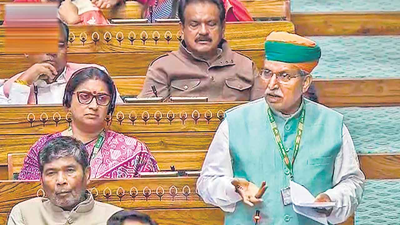 New Parliament House | కొత్త పార్లమెంట్‌ వేదికగా మరో వివాదానికి తెరలేపిన మోదీ సర్కార్‌