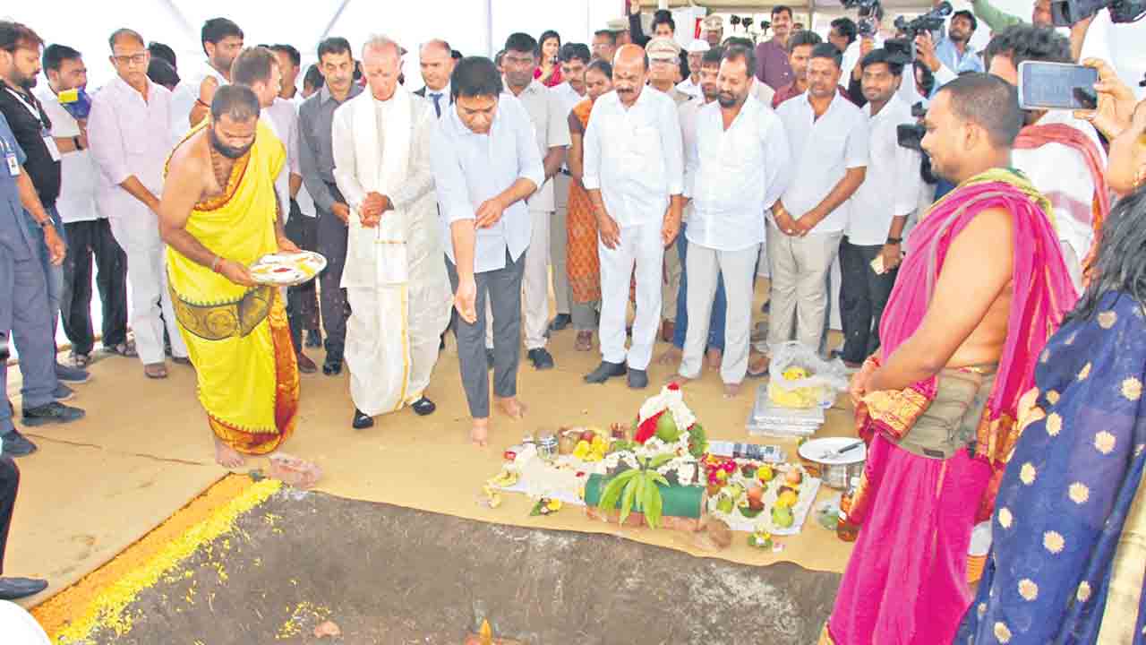 పరిశ్రమలతో..ఉపాధి