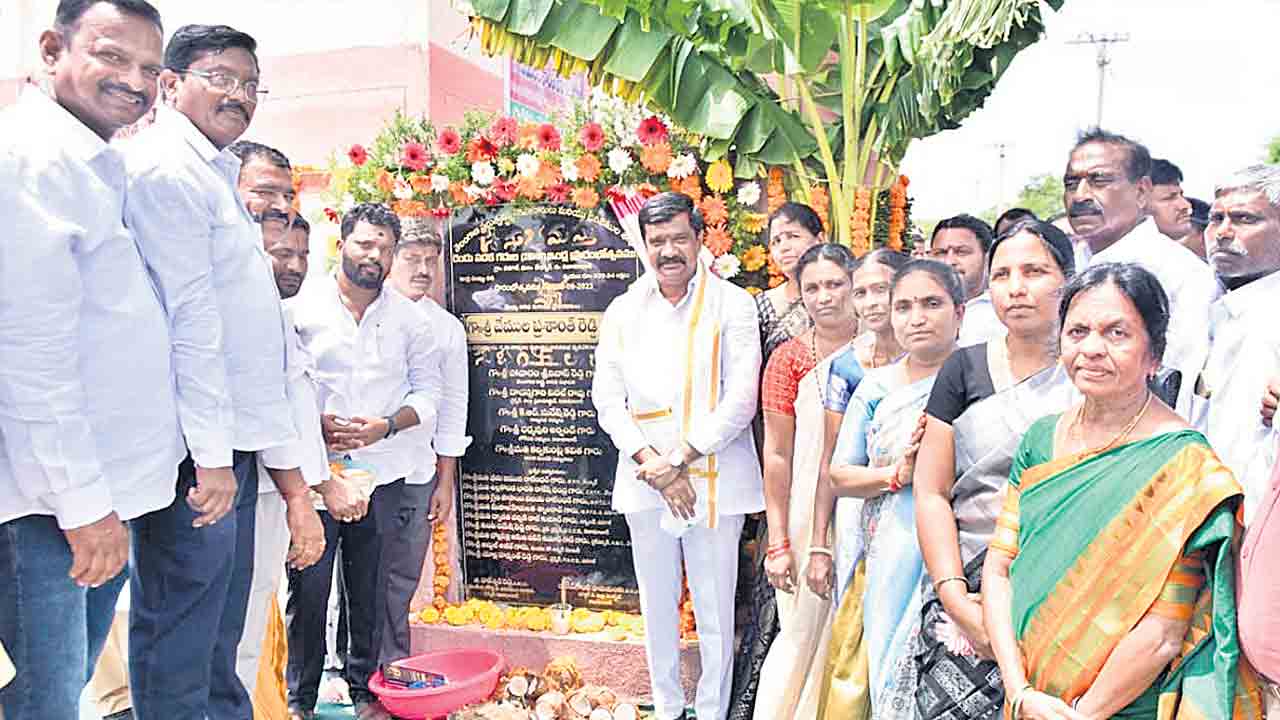 హామీలను అమలు చేసిన ఘనత సీఎం కేసీఆర్‌దే