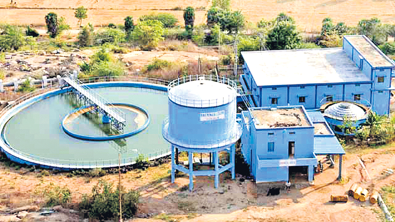 ఫ్లోరోసిస్‌ను పారదోలింది బీఆర్‌ఎస్సే