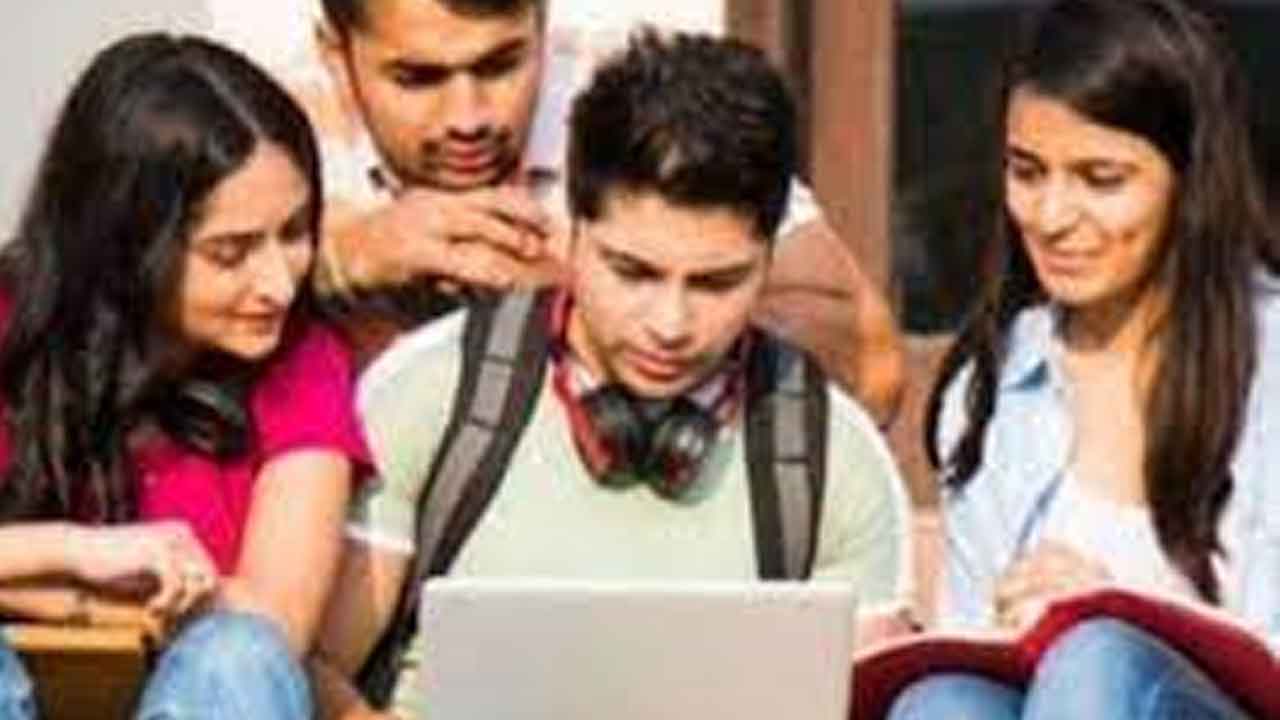 NEET | జేఈఈ, నీట్‌ పరీక్షల షెడ్యూల్‌ విడుదల.. 2024 క్యాలెండర్‌ ప్రకటించిన ఎన్టీఏ