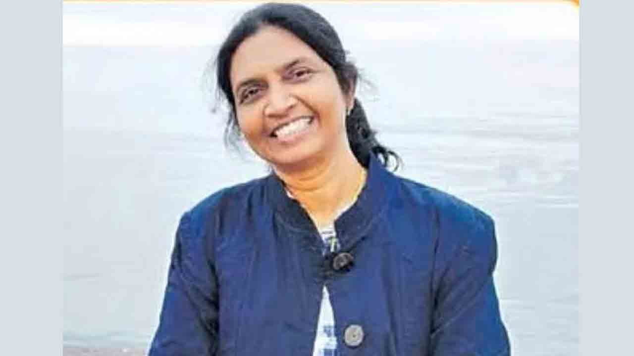 ఇస్రో విజయం.. నారీ ప్రభంజనం!