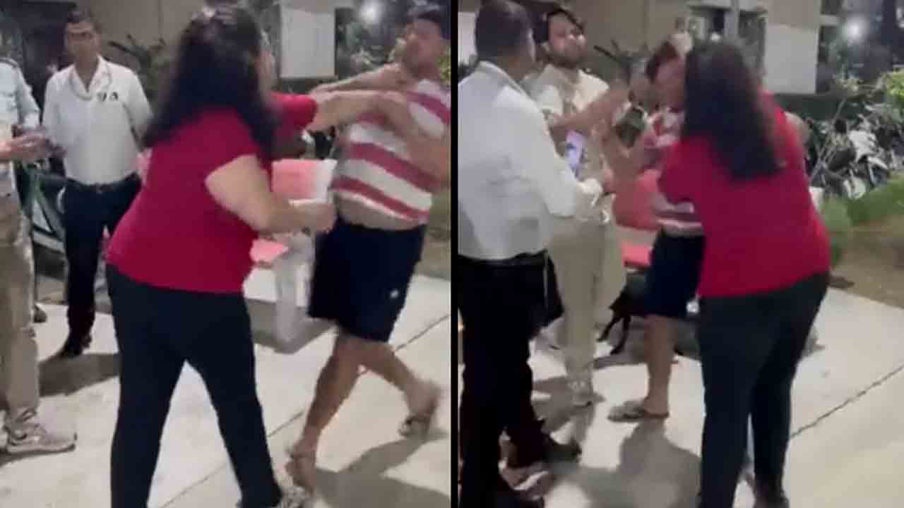 Watch: తప్పిపోయిన కుక్క పోస్టర్‌ తొలగించినందుకు.. సొసైటీ ప్రెసిడెంట్‌ను కొట్టిన మహిళ