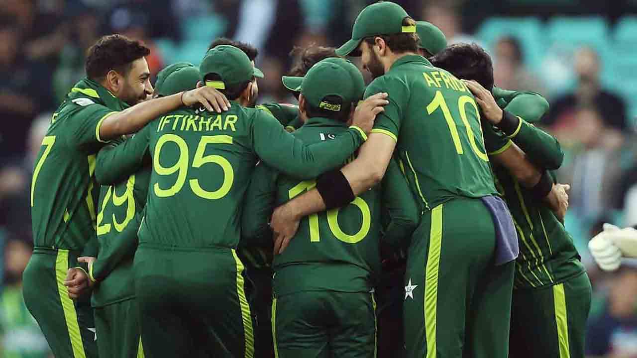 Pakistan ODI rank | పద్నాలుగు రోజులకే నెంబర్‌ వన్‌ ర్యాంకు కోల్పోయిన పాకిస్తాన్‌