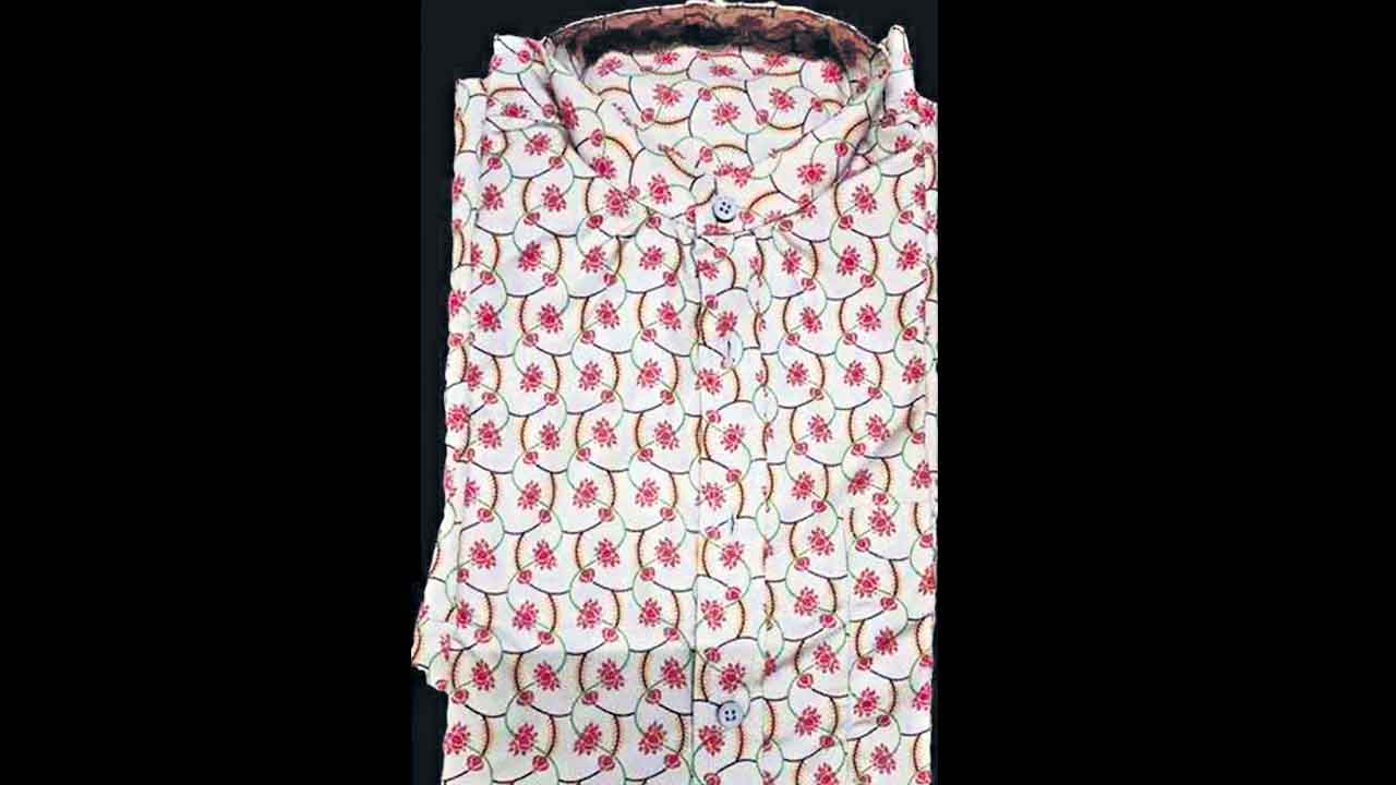 PM Modi | పార్లమెంటు ఉద్యోగుల డ్రెస్‌పై బీజేపీ కమలం పువ్వులు.. మోదీ సర్కార్‌ నిర్ణయంపై వెల్లువెత్తుతున్న నిరసనలు