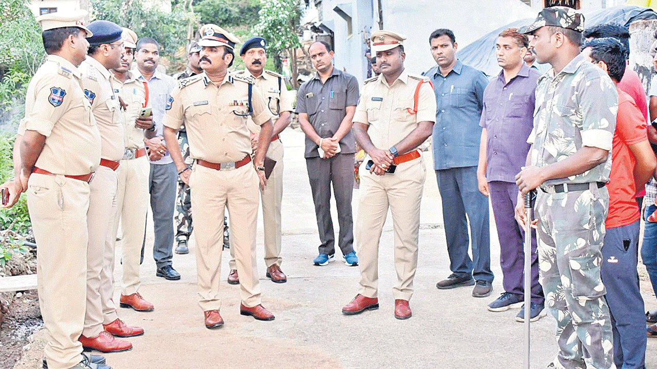 యువతిపై దాడి చేసిన నిందితుడిపై కఠిన చర్యలు