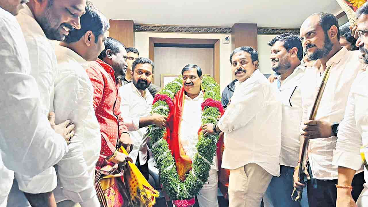 ఘనంగా మంత్రి మహేందర్‌రెడ్డి జన్మదిన వేడుకలు