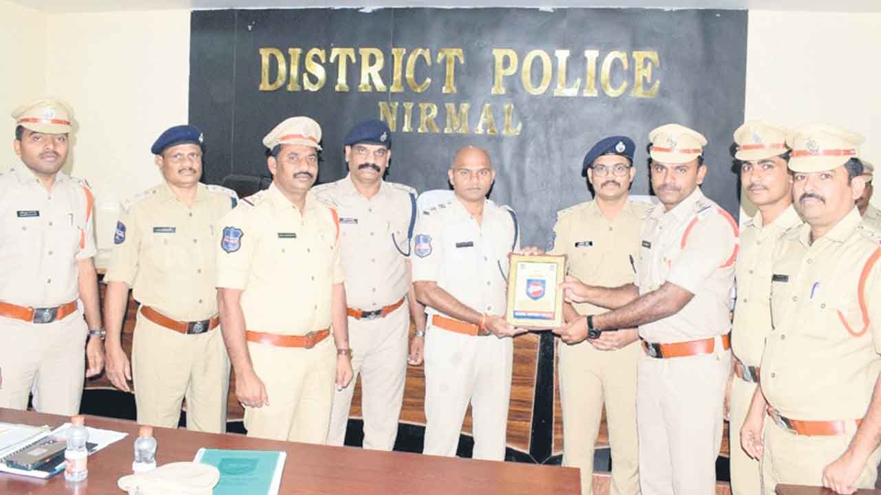 నేరస్తులకు శిక్ష పడేలా చూడాలి