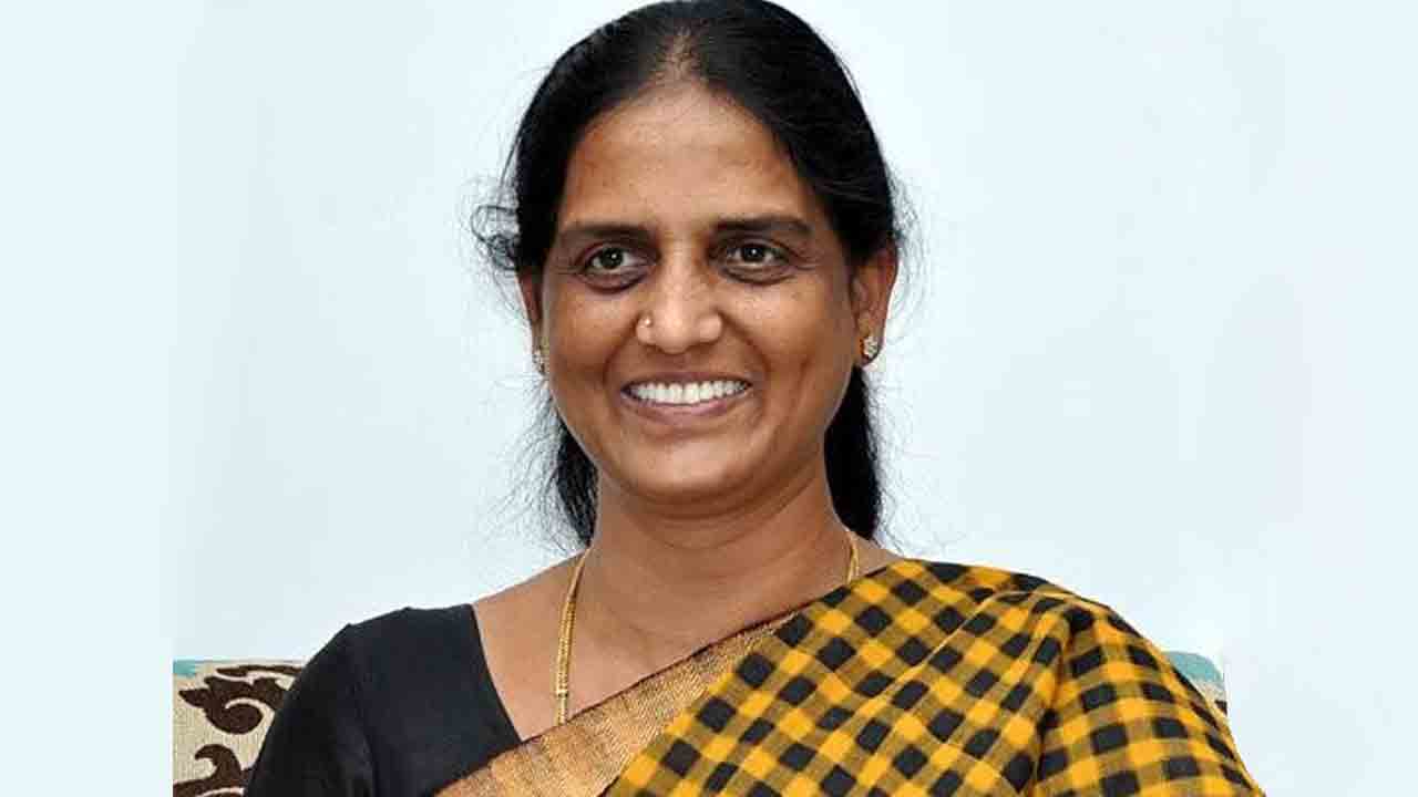 బిల్లు కోసం బీఆర్‌ఎస్‌ అలుపెరగని పోరు: సబిత