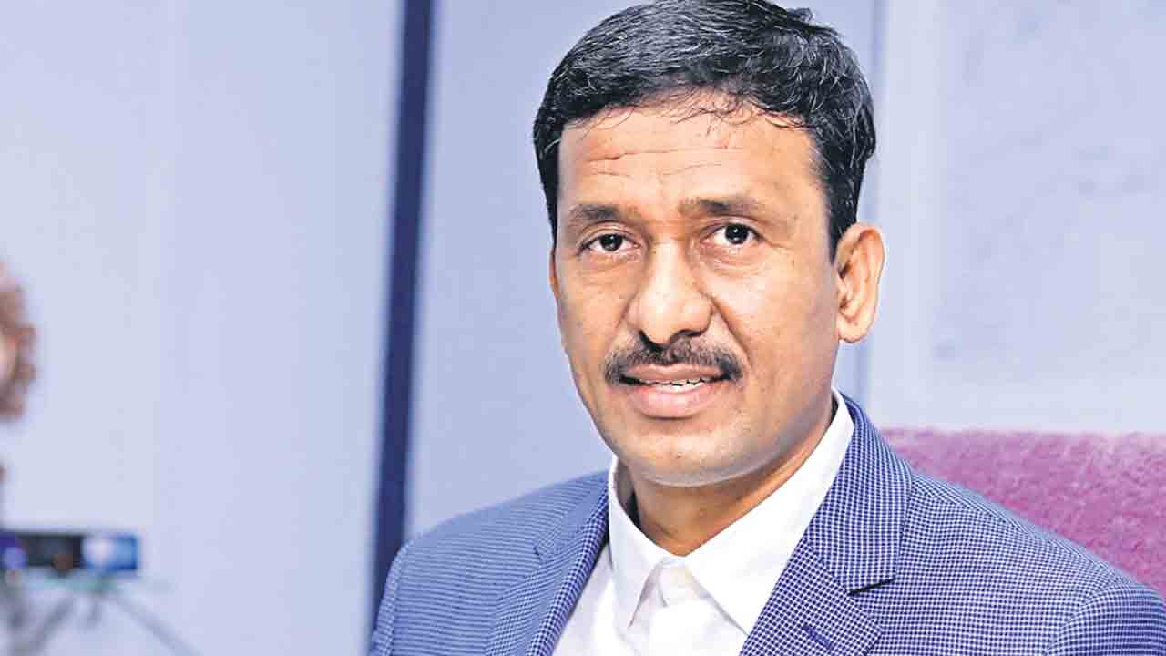 సింగరేణిలో నెలలోపే వేజ్‌బోర్డు ఎరియర్స్‌